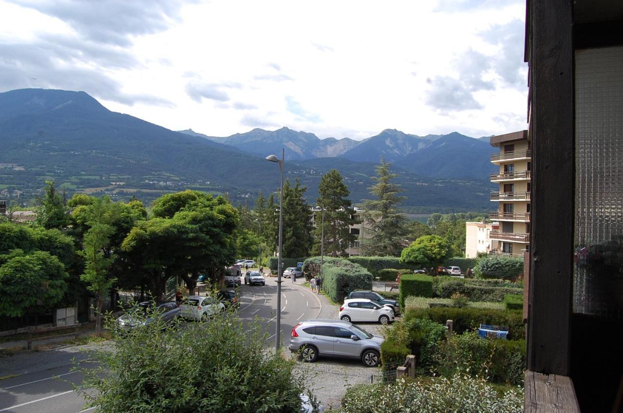 Appartement Agreable A Deux Pas Du Plan D'Eau Embrun Ngoại thất bức ảnh